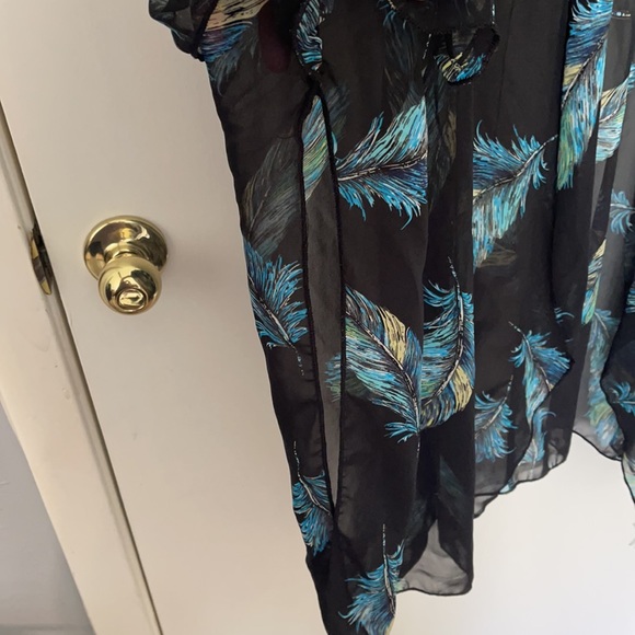 The Zig Zag Stripe sheer black feather kimono - Picture 8 of 12